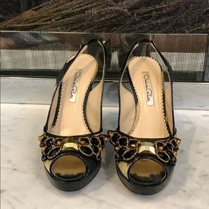 Black and Gold Oscar de la Renta size 35.5